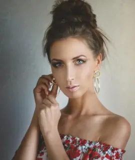 Анкета массажистки Алина - Фото 1, район Кабардинский, 20 лет, №2967